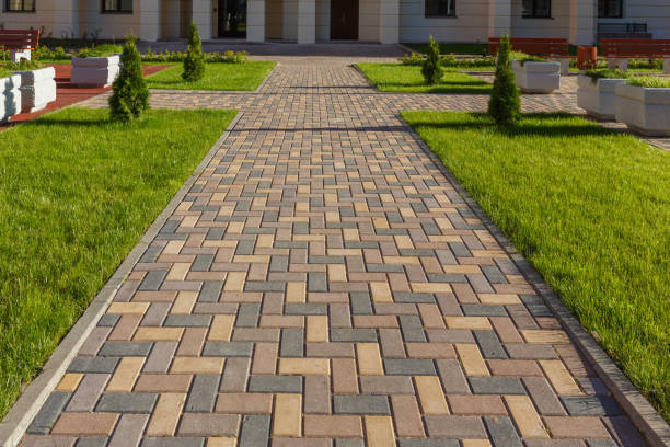 Best Interlocking Driveway Pavers  in Loveland Park, OH